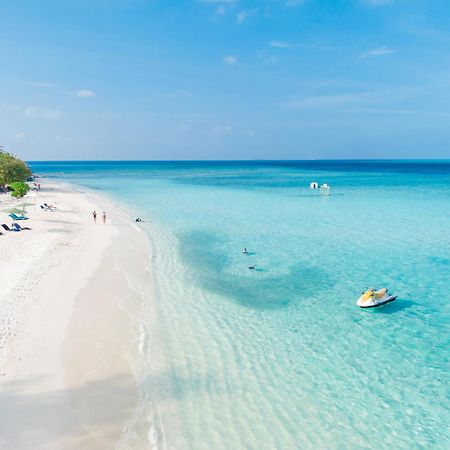 فندق Ayala Oceanview Maldives غولهي المظهر الخارجي الصورة